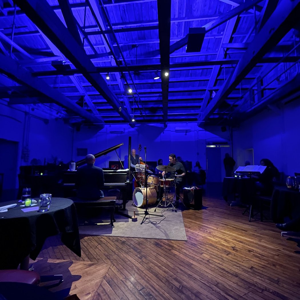 Vic's Jazz Loft at The Stabin Museum 2
